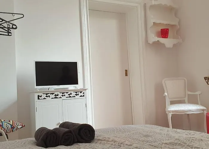 Exklusive 3-zimmer-wohnung, 2 Ebenen, Messe, Zentrum, 67 M2 *